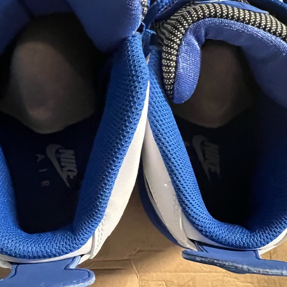 Nike Flight One Penny - Picture 4 of 5